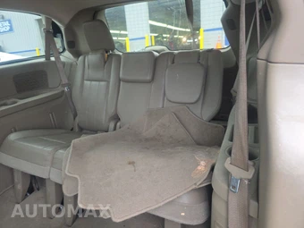 2012 Chrysler Town & Country Touring 121.2" WB – miniatura 20