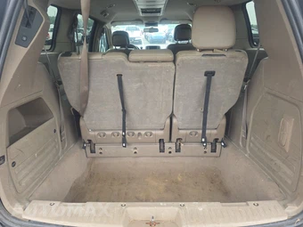 2012 Chrysler Town & Country Touring 121.2" WB – miniatura 24