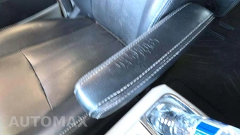 2012 Chrysler Town & Country Touring 121.2" WB – miniatura 28