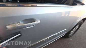 2012 Chrysler Town & Country Touring 121.2" WB – miniatura 29