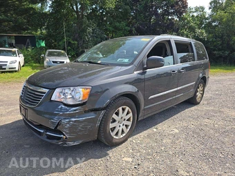 2012 Chrysler Town & Country Touring 121.2" WB