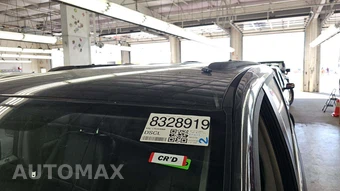 2012 Chrysler Town & Country Touring 121.2" WB - miniatura 18