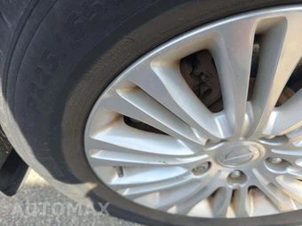 2012 Chrysler Town & Country Touring L 121.2" WB - miniatura 22