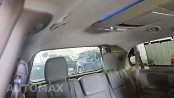 2012 Chrysler Town & Country Touring L 121.2" WB – miniatura 22
