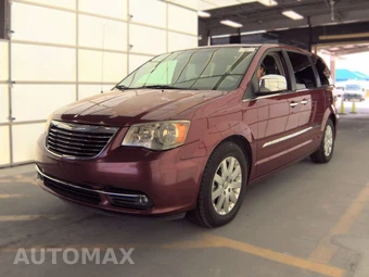 2012 Chrysler Town & Country Touring L 121.2" WB