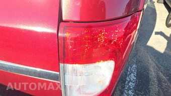 2012 Chrysler Town & Country Touring L 121.2" WB – miniatura 22