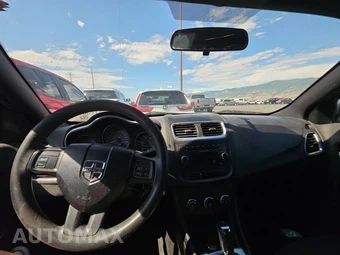 2012 Dodge Avenger SE – miniatura 11