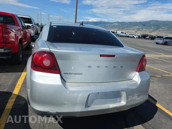 2012 Dodge Avenger SE – miniatura 5