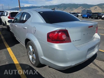 2012 Dodge Avenger SE – miniatura 6