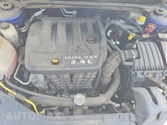 2012 Dodge Avenger SE - miniatura 15