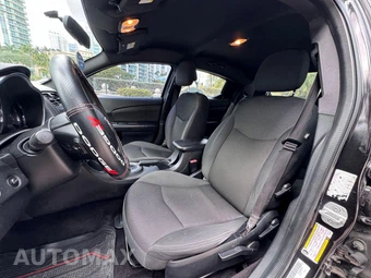2012 Dodge Avenger SE – miniatura 11