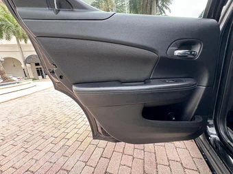 2012 Dodge Avenger SE – miniatura 12