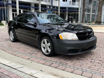 2012 Dodge Avenger SE – miniatura 4