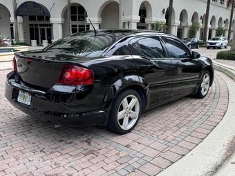 2012 Dodge Avenger SE – miniatura 6