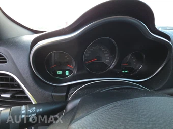 2012 Dodge Avenger SXT - miniatura 18