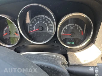2012 Dodge Caliber SXT - miniatura 12
