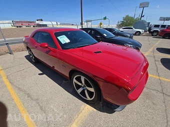 2012 Dodge Challenger SRT8 392 - miniatura 3