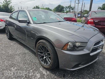2012 Dodge Charger R/T Max – miniatura 2