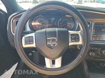 2012 Dodge Charger SXT Plus – miniatura 10