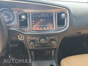 2012 Dodge Charger SXT Plus – miniatura 11