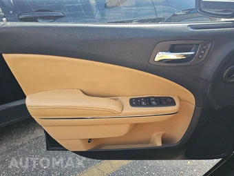 2012 Dodge Charger SXT Plus – miniatura 9
