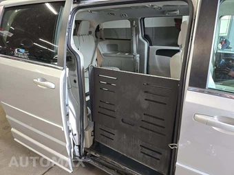 2012 Dodge Grand Caravan Crew 121.2" WB – miniatura 17