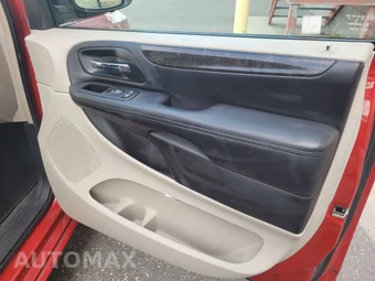 2012 Dodge Grand Caravan Crew 121.2" WB - miniatura 12