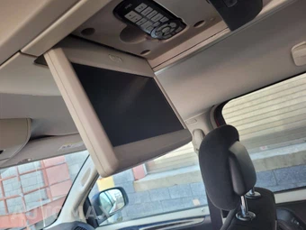 2012 Dodge Grand Caravan Crew 121.2" WB - miniatura 20
