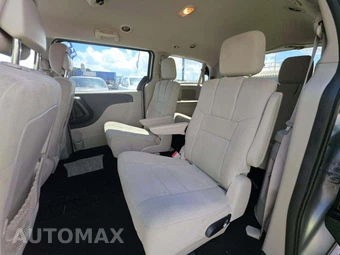 2012 Dodge Grand Caravan SE 121.2" WB – miniatura 10