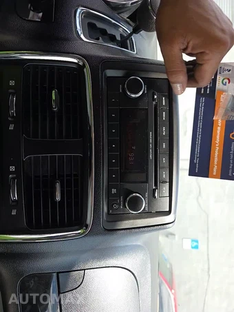 2012 Dodge Grand Caravan SE 121.2" WB – miniatura 26