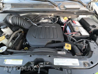 2012 Dodge Grand Caravan SXT 121.2" WB - miniatura 15
