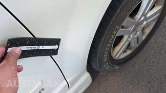 2012 Dodge Grand Caravan SXT 121.2" WB - miniatura 27