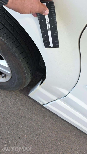 2012 Dodge Grand Caravan SXT 121.2" WB - miniatura 30