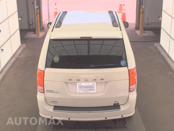 2012 Dodge Grand Caravan SXT 121.2" WB - miniatura 5