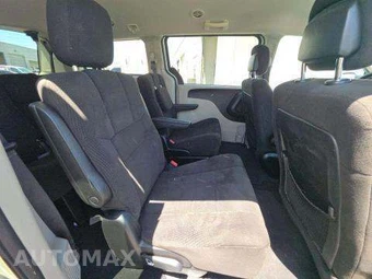 2012 Dodge Grand Caravan SXT 121.2" WB – miniatura 18