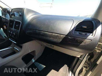 2012 Dodge Grand Caravan SXT 121.2" WB – miniatura 21