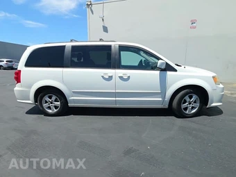 2012 Dodge Grand Caravan SXT 121.2" WB – miniatura 5