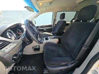 2012 Dodge Grand Caravan SXT 121.2" WB – miniatura 7