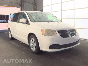 2012 Dodge Grand Caravan SXT 121.2" WB – miniatura 3