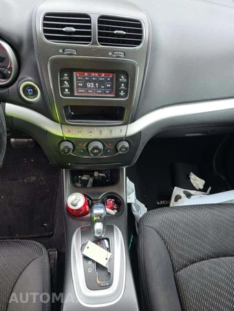 2012 Dodge Journey SE – miniatura 7