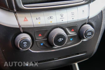 2012 Dodge Journey SXT - miniatura 30