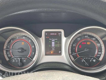 2012 Dodge Journey SXT – miniatura 9