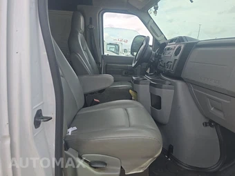 2012 Ford E-150 Commercial Cargo Van 138.0" WB – miniatura 8