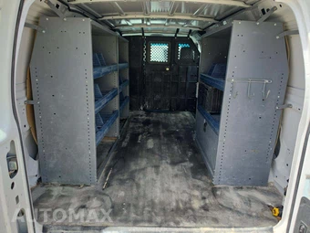 2012 Ford E-150 Commercial Cargo Van 138.0" WB - miniatura 13