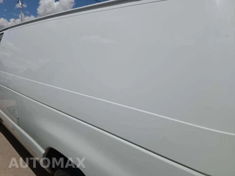 2012 Ford E-150 Commercial Cargo Van 138.0" WB - miniatura 24
