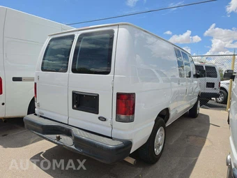 2012 Ford E-150 Commercial Cargo Van 138.0" WB - miniatura 3