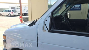 2012 Ford E-150 Commercial Cargo Van 138.0" WB – miniatura 24