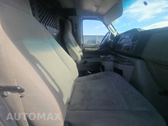 2012 Ford E-150 Commercial Cargo Van 138.0" WB – miniatura 8