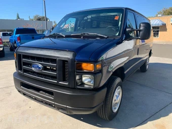 2012 Ford E-150 Commercial Cargo Van - miniatura 6