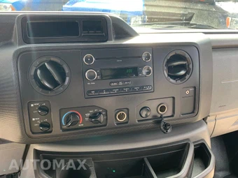 2012 Ford E-150 Commercial Cargo Van - miniatura 14